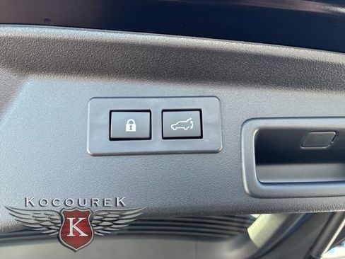 New 2026 Subaru Outback Limited XT image 25