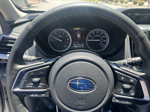 Used 2023 Subaru Forester Limited AWD/4WD image 37