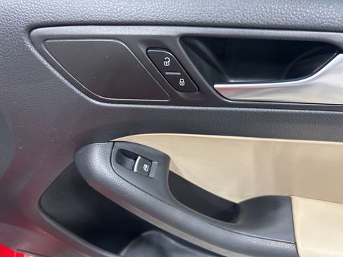 Used 2014 Volkswagen Jetta SE image 33