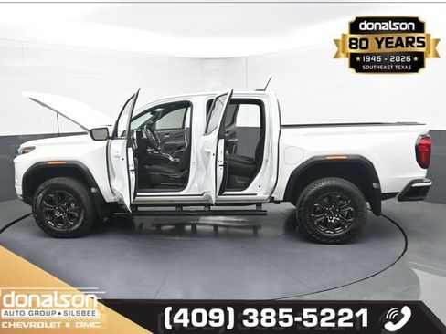 Used 2025 GMC Canyon Elevation RWD image 23