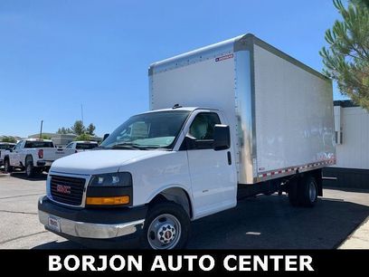 New 2025 GMC Savana 3500 Extended w/ Power Convenience Package
