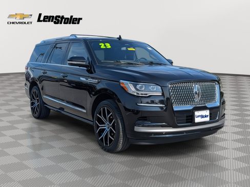 Used 2023 Lincoln Navigator L Reserve image 7