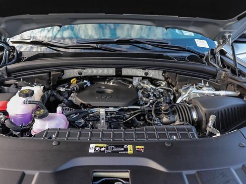 New 2026 Jeep Grand Cherokee Limited AWD/4WD image 32