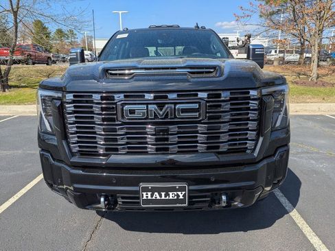 New 2026 GMC Sierra 3500 Denali Ultimate image 3