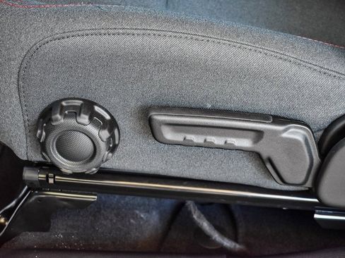 New 2026 Jeep Wrangler Unlimited Rubicon w/ Safety Group image 19