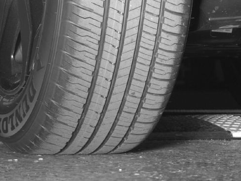 New 2025 Toyota RAV4 SE image 19