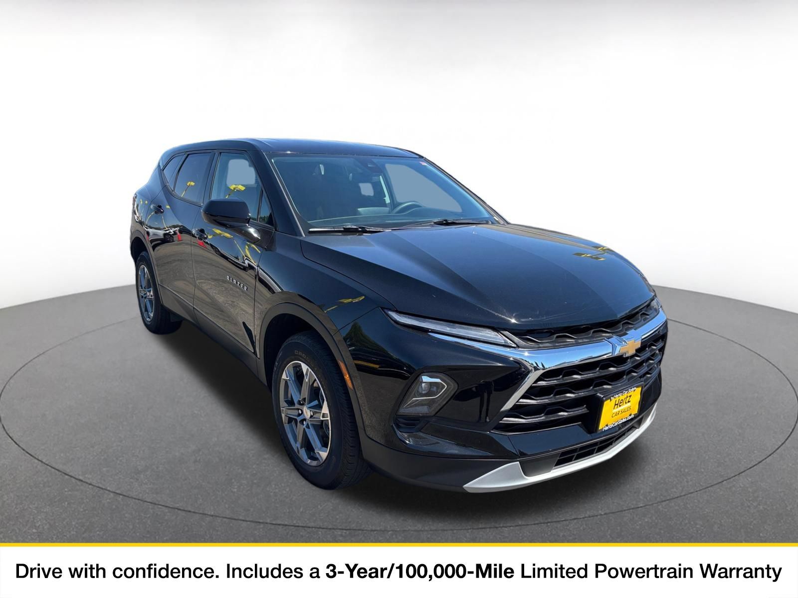Used 2026 Chevrolet Blazer LT FWD image 1