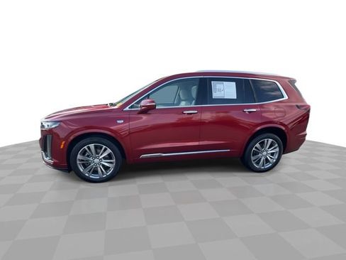 Used 2023 Cadillac XT6 Premium Luxury w/ LPO, Floor Liner Package AWD/4WD image 5