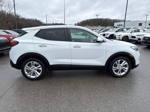 Used 2020 Buick Encore GX Preferred w/ Cold Weather Comfort Package image 6