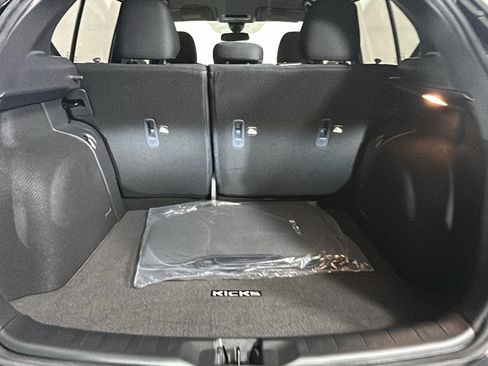 Used 2025 Nissan Kicks Play S FWD image 25