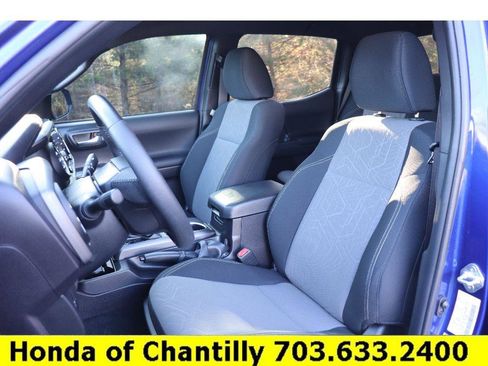 Used 2023 Toyota Tacoma TRD Off-Road image 20