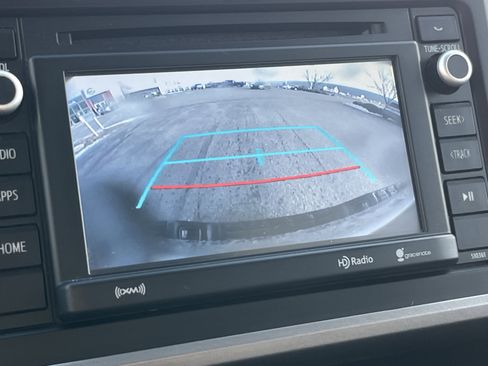 Used 2019 Toyota Tacoma SR5 image 28