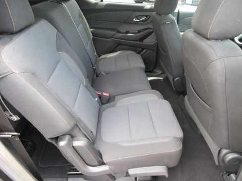 Certified 2020 Chevrolet Traverse LS FWD image 17