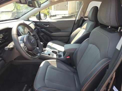 Certified 2026 Subaru Crosstrek 2.5i Limited w/ Crosstrek Mirror Package AWD/4WD image 11