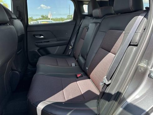 New 2026 Nissan Kicks SR image 7
