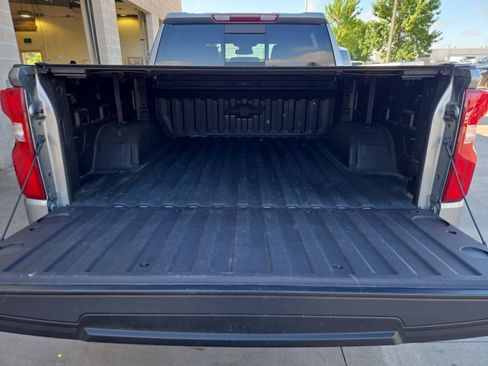 Used 2023 Chevrolet Silverado 1500 LTZ AWD/4WD image 25