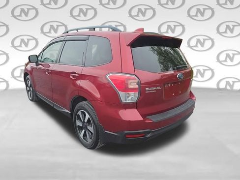 Used 2018 Subaru Forester 2.5i Premium AWD/4WD image 9
