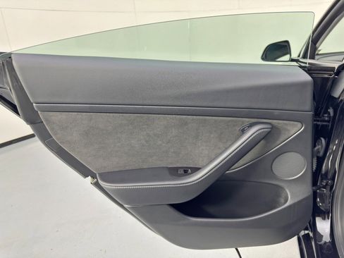 Used 2022 Tesla Model 3 Long Range image 42