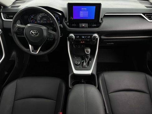Used 2023 Toyota RAV4 XLE Premium AWD/4WD image 10
