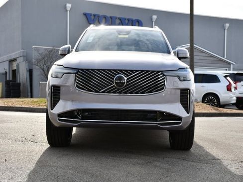 New 2026 Volvo XC90 B6 Plus w/ Protection Package Premier image 2