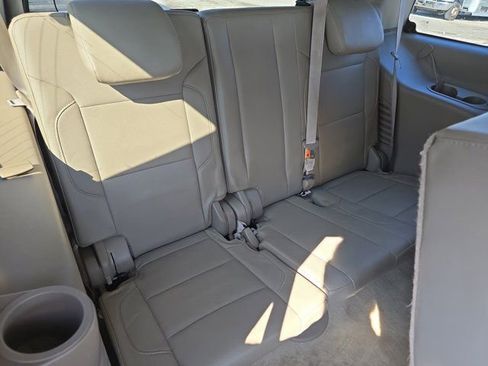 Used 2015 GMC Yukon SLT w/ Open Road Package image 17