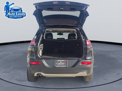 Used 2014 Jeep Cherokee Limited AWD/4WD image 8
