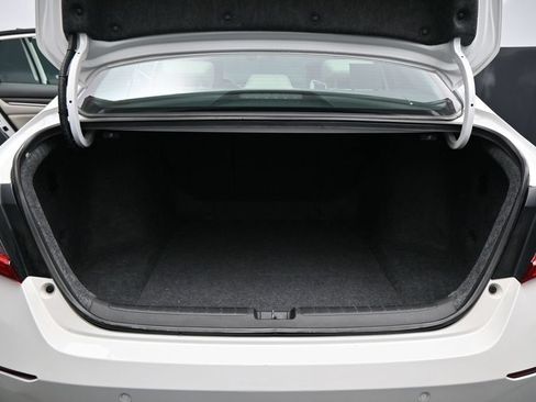 Used 2021 Honda Accord EX-L image 27