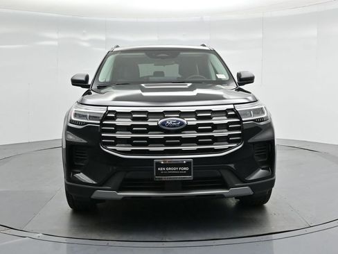 New 2025 Ford Explorer Active image 26