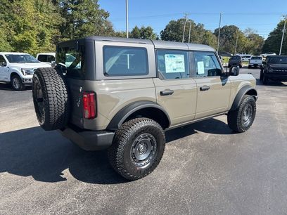 New 2025 Ford Bronco 4-Door w/ Sasquatch Package