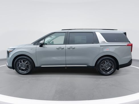 New 2026 Kia Carnival SX image 8