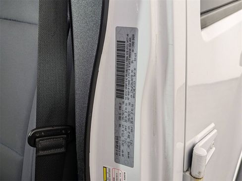 Used 2017 Jeep Wrangler Unlimited Rubicon image 32