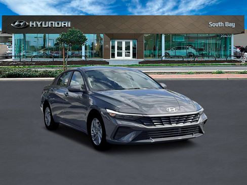 New 2026 Hyundai Elantra Blue image 11