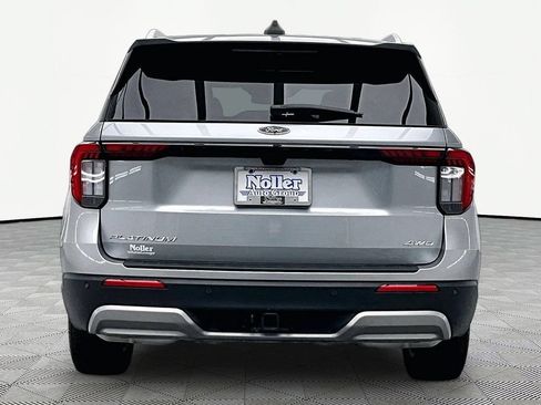 Certified 2025 Ford Explorer Platinum w/ LUX Leather Package AWD/4WD image 4