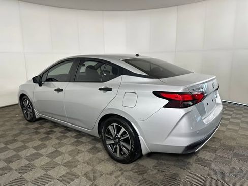 Used 2024 Nissan Versa S w/ S Plus Package image 5