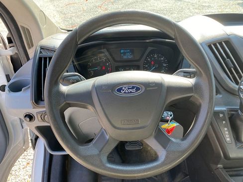 Used 2018 Ford Transit 250 138 image 15
