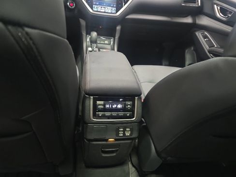 Used 2023 Subaru Ascent Limited w/ Technology Package AWD/4WD image 15