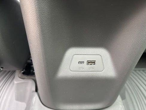 New 2026 Buick Envision Preferred AWD/4WD image 21