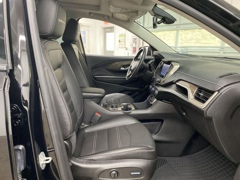 Used 2022 GMC Terrain Denali image 18