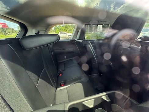 Used 2024 Toyota Grand Highlander XLE image 4