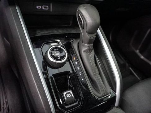Used 2024 Chevrolet Colorado Trail Boss w/ Advanced Trailering Package AWD/4WD image 14