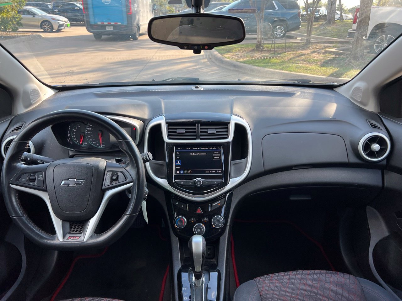 Used 2018 Chevrolet Sonic LT FWD image 13