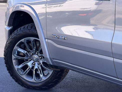 Used 2022 RAM 1500 Laramie w/ Sport Appearance Package image 8