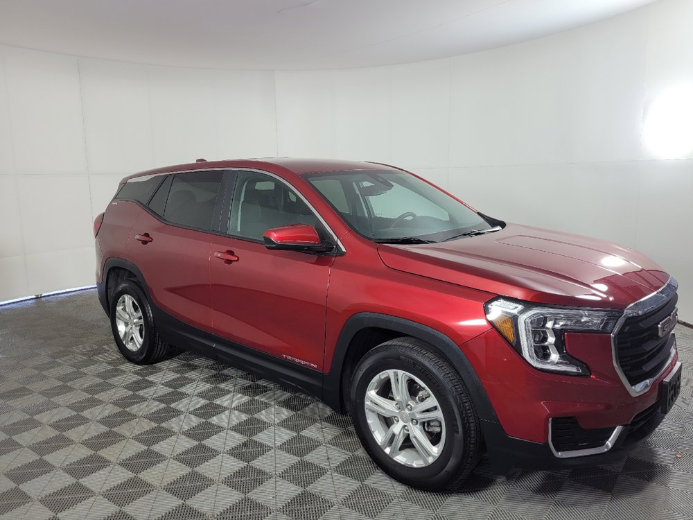 Used 2024 GMC Terrain SLE FWD image 11