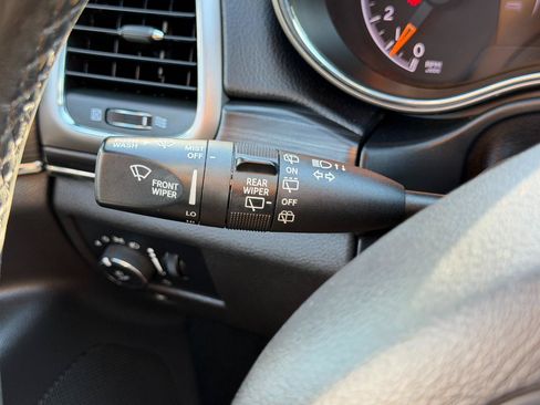 Used 2019 Jeep Grand Cherokee Limited AWD/4WD image 79