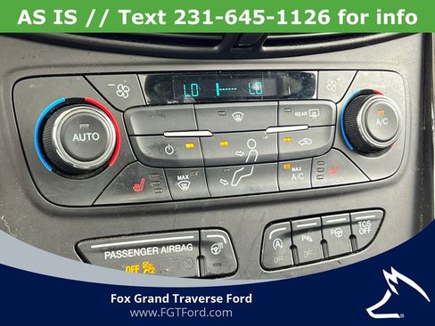 Used 2017 Ford Escape Titanium w/ Equipment Group 301A AWD/4WD image 20