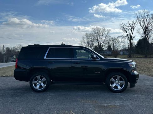 Used 2017 Chevrolet Tahoe LS w/ All-Season Package image 8