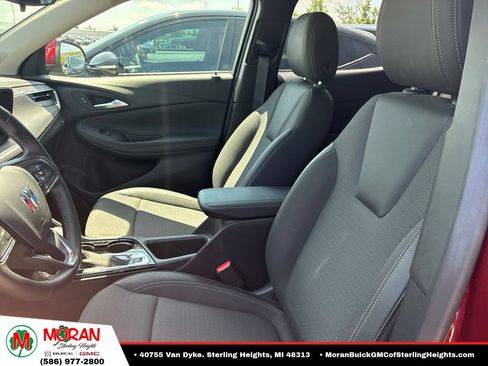 Certified 2024 Buick Encore GX Preferred AWD/4WD image 8