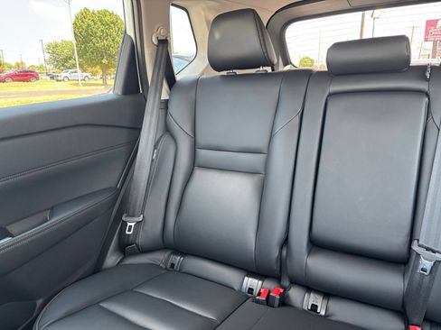 Used 2026 Nissan Rogue SL FWD image 42