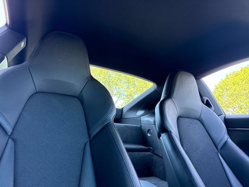 Certified 2022 Porsche 911 GT3 RWD image 17