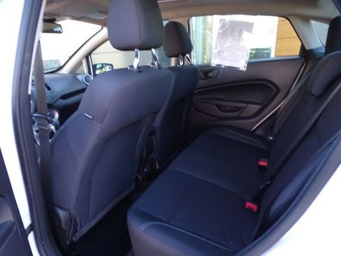 Used 2018 Ford Fiesta SE image 19